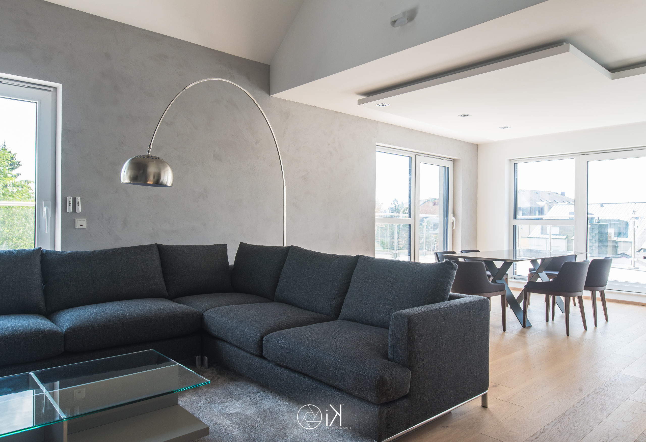 Aménagement d'un espace salon salle à manger.