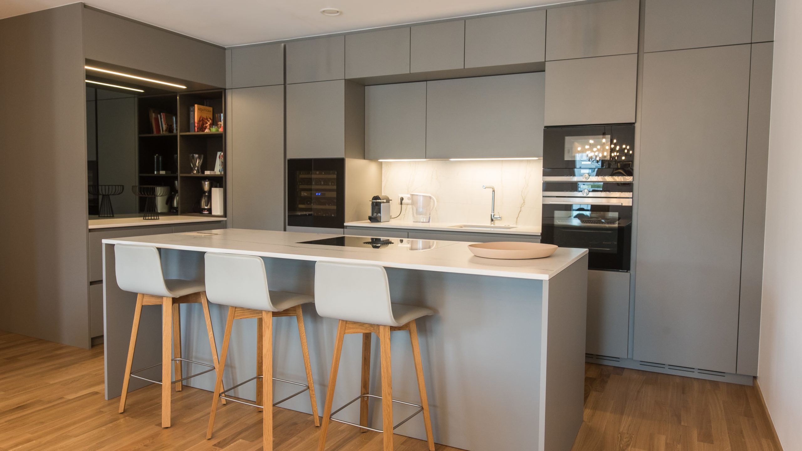 Cuisine design architecture interieur decoration sur mesure Luxembourg