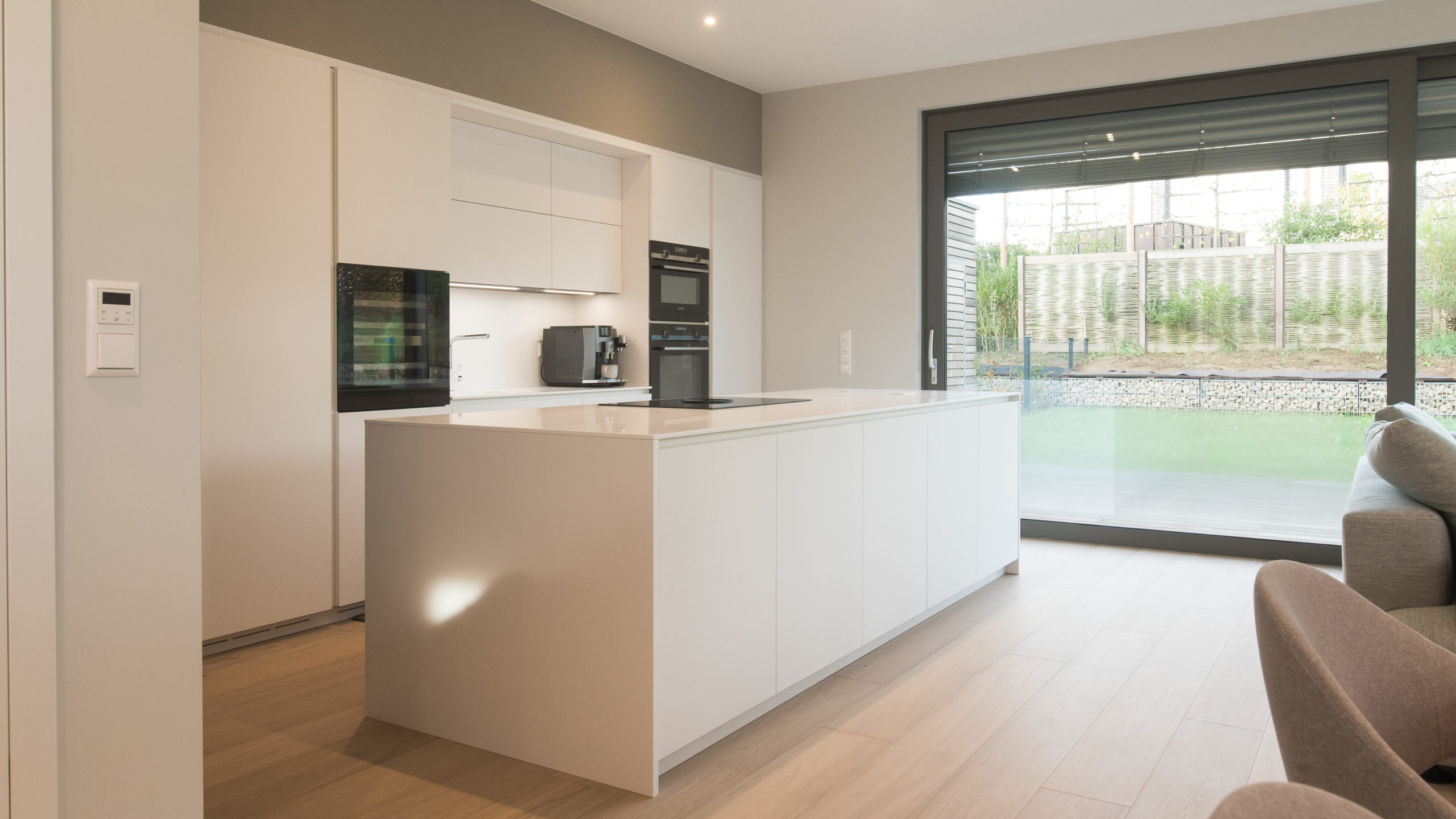 architecture interieur contemporain mobilier sur mesure cuisine salon 1plus1 luxembourg