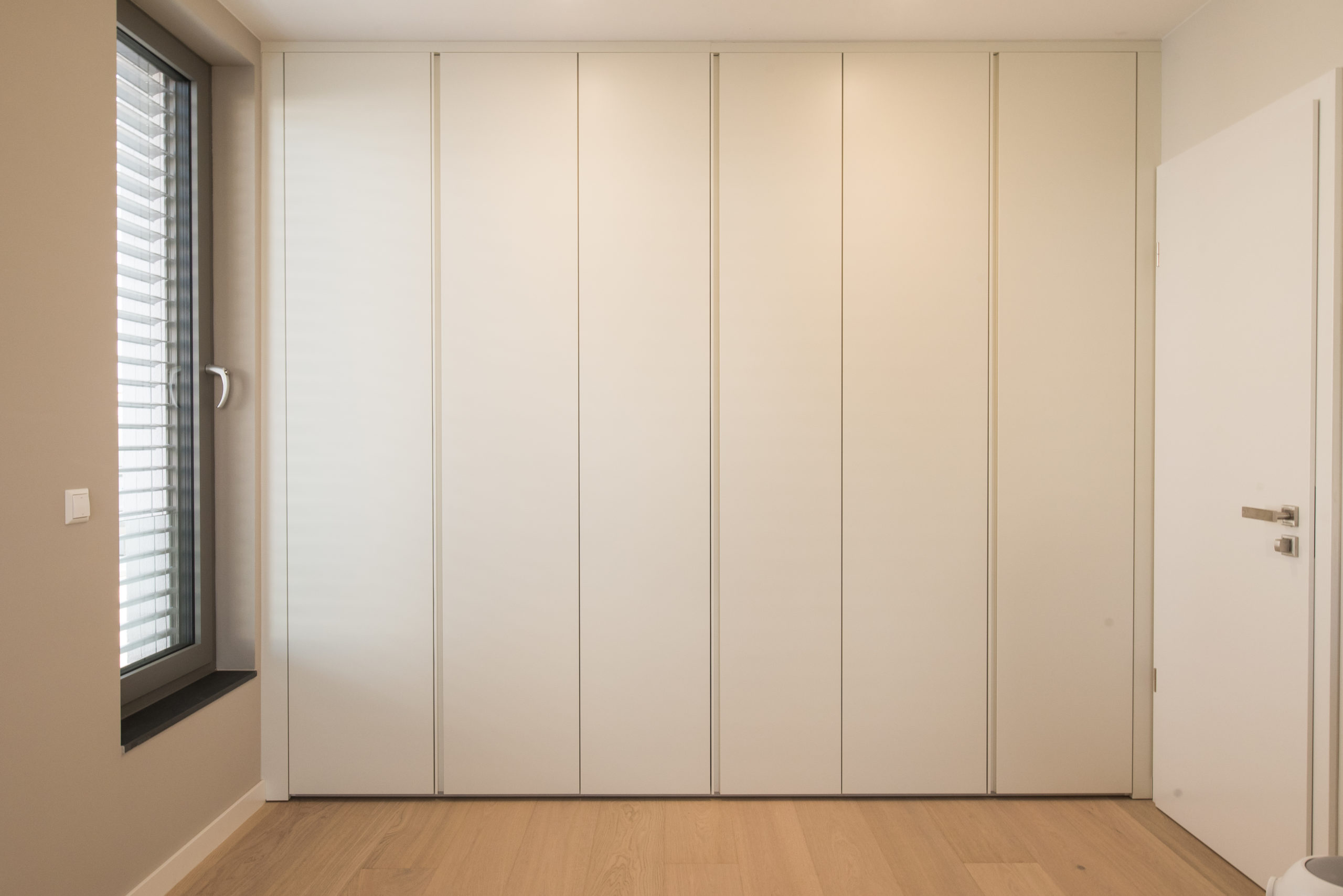 DSC_4435 architecture interieur contemporain mobilier sur mesure cuisine salon 1plus1 luxembourg